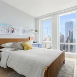 Rent 2 bedroom apartment in Manhattan