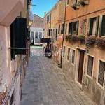 Rent 2 bedroom apartment of 60 m² in Venice