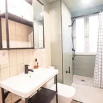 Rent a room of 80 m² in granada