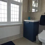 Rent 4 bedroom house in South East England