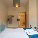 Rent 1 bedroom apartment in porto