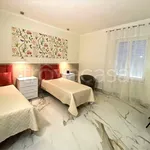 Rent 4 bedroom apartment of 150 m² in Trani