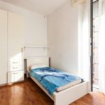 Rent a room of 110 m² in Roma