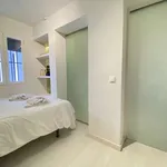 Rent 1 bedroom apartment of 55 m² in madrid