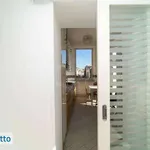 Affitto 3 camera appartamento di 70 m² in Naples