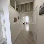 Rent 2 bedroom apartment of 60 m² in Napoli