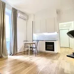 Rent 1 bedroom apartment of 40 m² in Milano