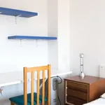 Rent a room of 110 m² in valencia