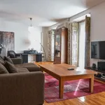 Rent 4 bedroom apartment of 60 m² in Madrid