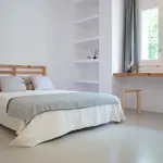 Rent 3 bedroom apartment of 15 m² in Barcelona