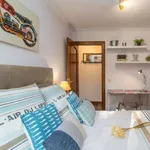 Rent 4 bedroom apartment of 110 m² in santander