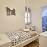 Rent 6 bedroom apartment in lisbon