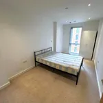 Rent 2 bedroom flat in Slough