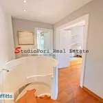 Rent 6 bedroom apartment of 220 m² in Rome