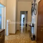 Rent 3 bedroom apartment of 100 m² in Milan