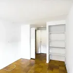 Rent 3 bedroom apartment in Manhattan