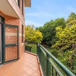 Rent 2 bedroom apartment in Sydney