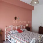 Rent 5 bedroom apartment of 90 m² in Reggio di Calabria