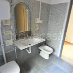 Rent 4 bedroom apartment of 98 m² in Genova