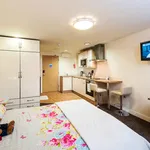 Rent 1 bedroom apartment in Bradford