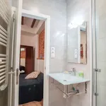 Rent 2 bedroom apartment of 77 m² in barcelona