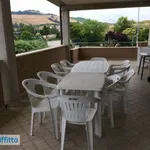 Appartamento arredato con terrazzo Centro