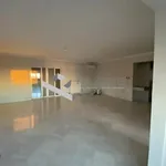 Rent 3 bedroom apartment of 154 m² in Νησί