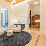 Rent 3 bedroom apartment of 386 m² in Barcelona