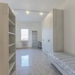 Rent 5 bedroom apartment of 170 m² in Ferrara