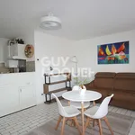 Rent 1 bedroom apartment of 33 m² in Canet-en-Roussillon