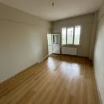 Rent 3 bedroom apartment of 100 m² in İstanbul