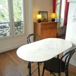 Appartement de 538 m² avec 1 chambre(s) en location à Paris