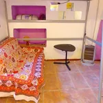 Rent 1 bedroom apartment of 30 m² in Genoa