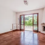 Rent 4 bedroom house of 150 m² in Monterosi