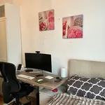 Miete 3 Schlafzimmer wohnung von 52 m² in Düsseldorf