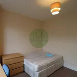 Rent 5 bedroom house in Leeds