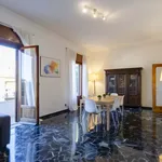 Rent 1 bedroom apartment in Genoa