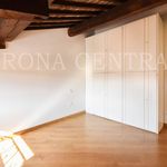Affitto 3 camera appartamento di 105 m² in Verona