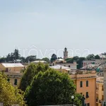 Rent 5 bedroom apartment of 177 m² in Genova