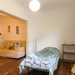 Rent a room of 78 m² in lisbon