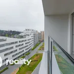 Pronajměte si 3 ložnic/e byt o rozloze 82 m² v Praha