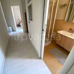 Rent 5 bedroom house of 236 m² in Montauro