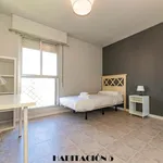 Rent a room of 115 m² in Madrid