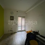 Affitto 4 camera appartamento di 100 m² in Cuneo