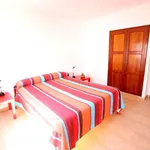 Rent 4 bedroom house of 180 m² in Minorca']