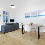 Rent 4 bedroom apartment of 80 m² in Berlin