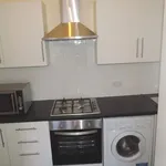 Rent 5 bedroom house in Wales