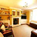 Rent 4 bedroom house in Cotswold District