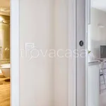 Rent 1 bedroom apartment of 30 m² in Milano