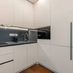 Rent 2 bedroom apartment of 70 m² in Lisbon